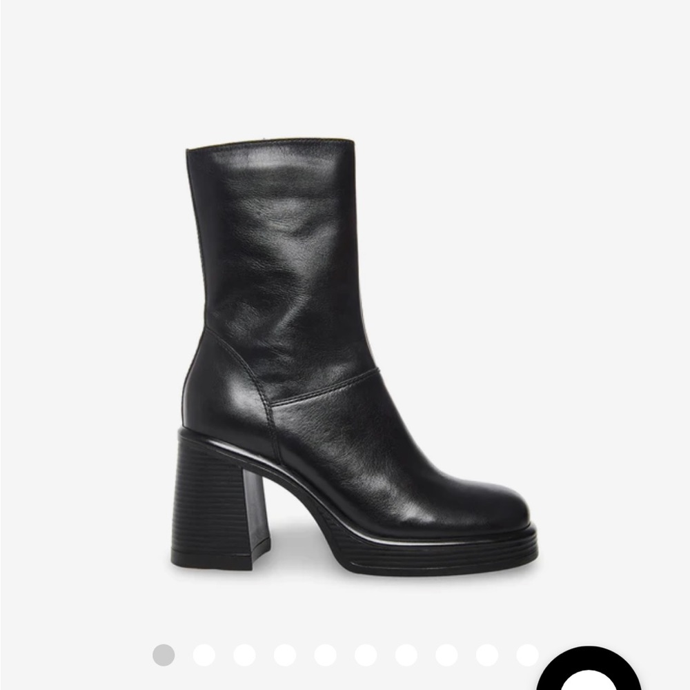 Steve Madden Fantasie Black Leather Boot NEW IN BOX